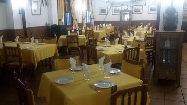 Hotel Restaurante Calderon Arcos de la Frontera Exterior foto